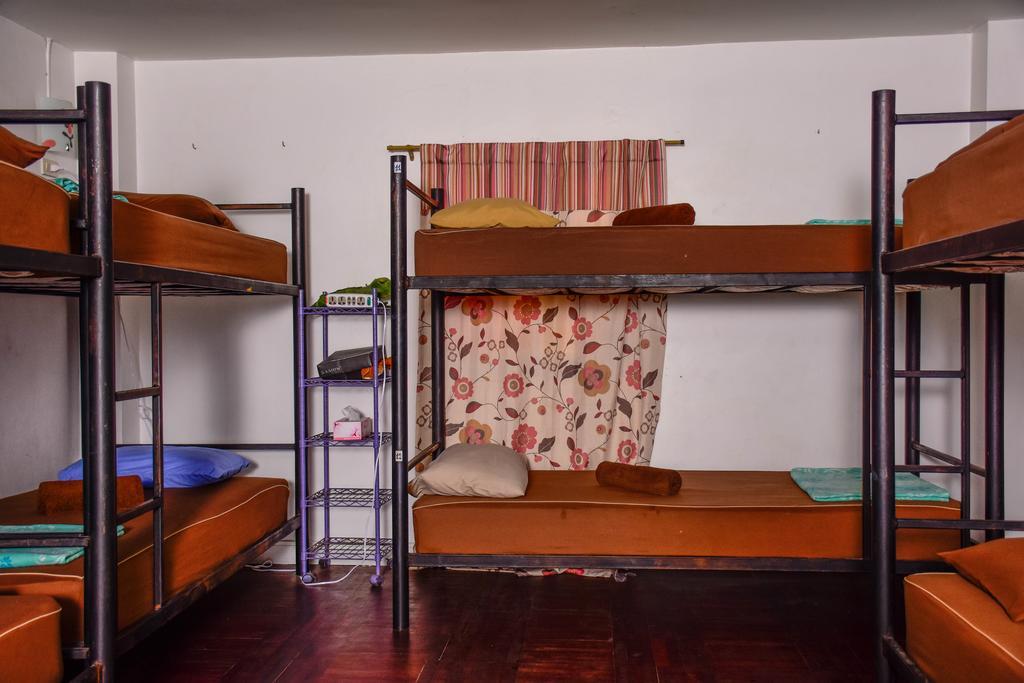 The Wanderlust Hostel Ko Pha Ngan Exterior photo
