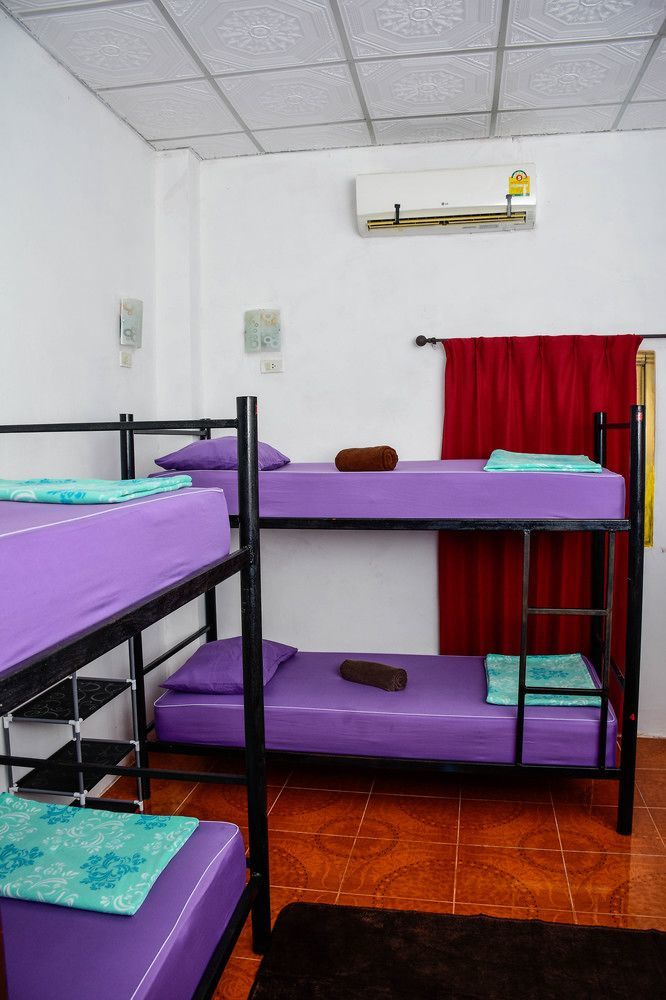 The Wanderlust Hostel Ko Pha Ngan Exterior photo