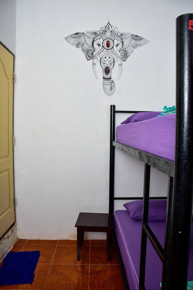 The Wanderlust Hostel Ko Pha Ngan Exterior photo